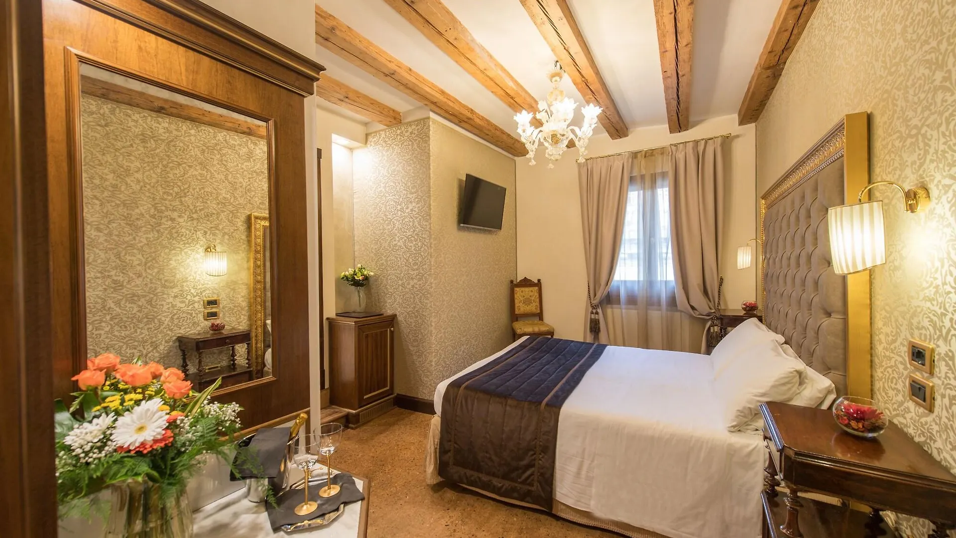** Gasthof Palazzo Bembo - Exclusive Accommodation Venedig Italien