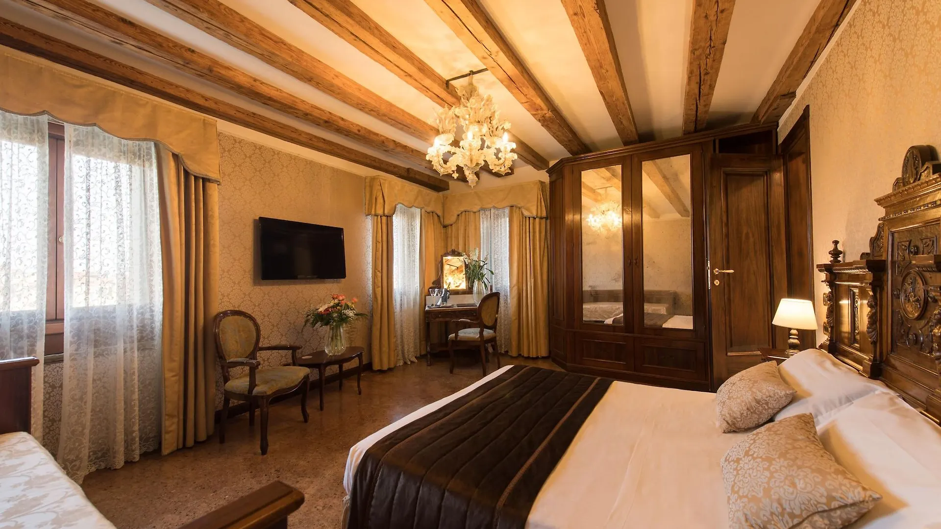 Guest house Palazzo Bembo - Exclusive Accommodation Venice