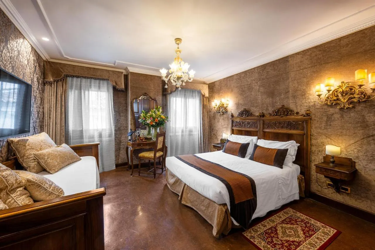 Gasthof Palazzo Bembo - Exclusive Accommodation Venedig