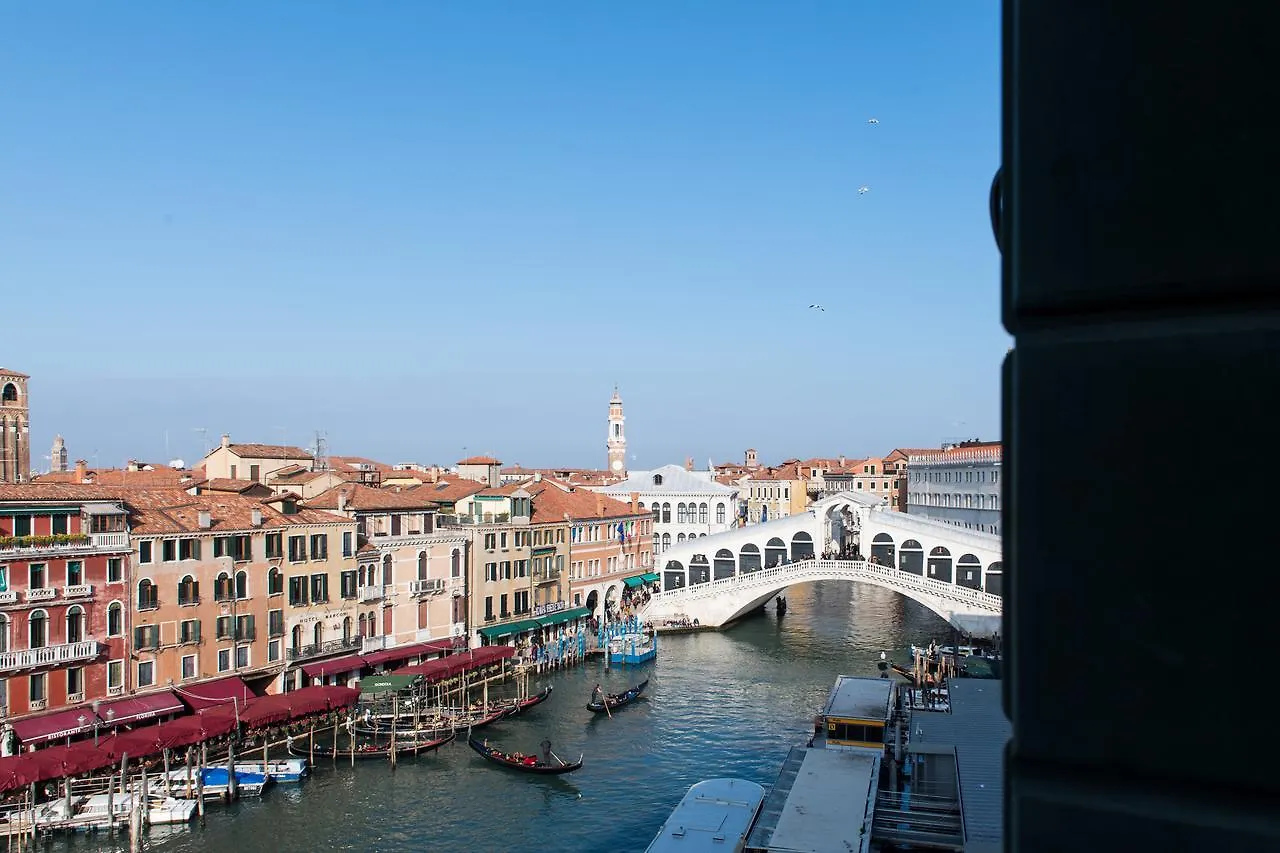 Palazzo Bembo - Exclusive Accommodation Venice