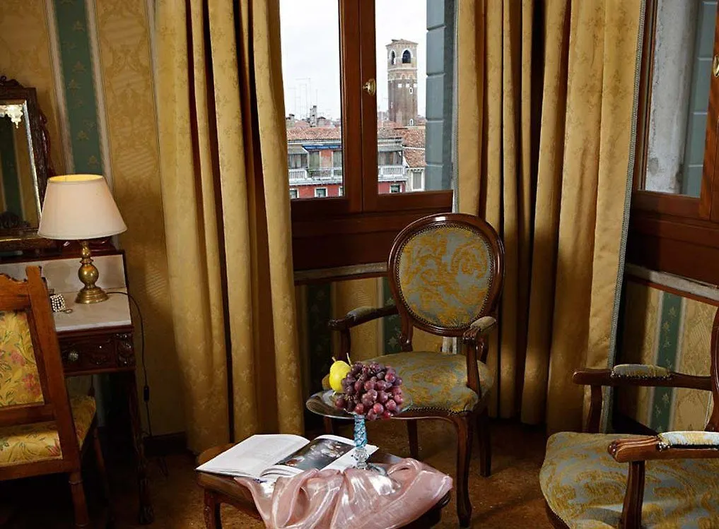 Palazzo Bembo - Exclusive Accommodation Venedig