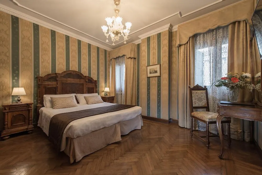 Guest house Palazzo Bembo - Exclusive Accommodation Venice